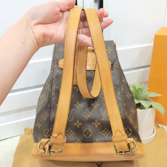 💕DISCONTINUED Very Rare Backpack LOUIS VUITTON Montsouris MM Monogram - Picture 9 of 16